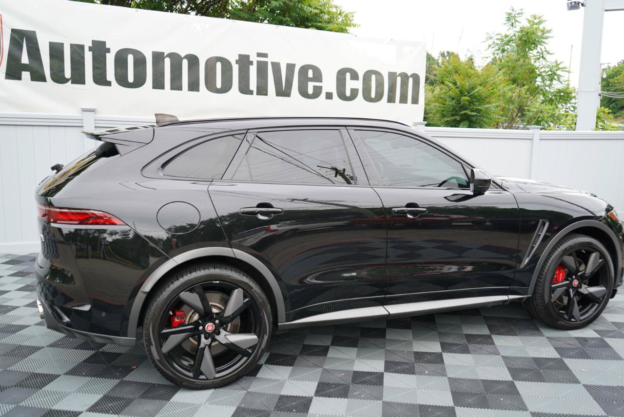 Used 2021 Jaguar F-PACE SVR AWD/4WD image 5