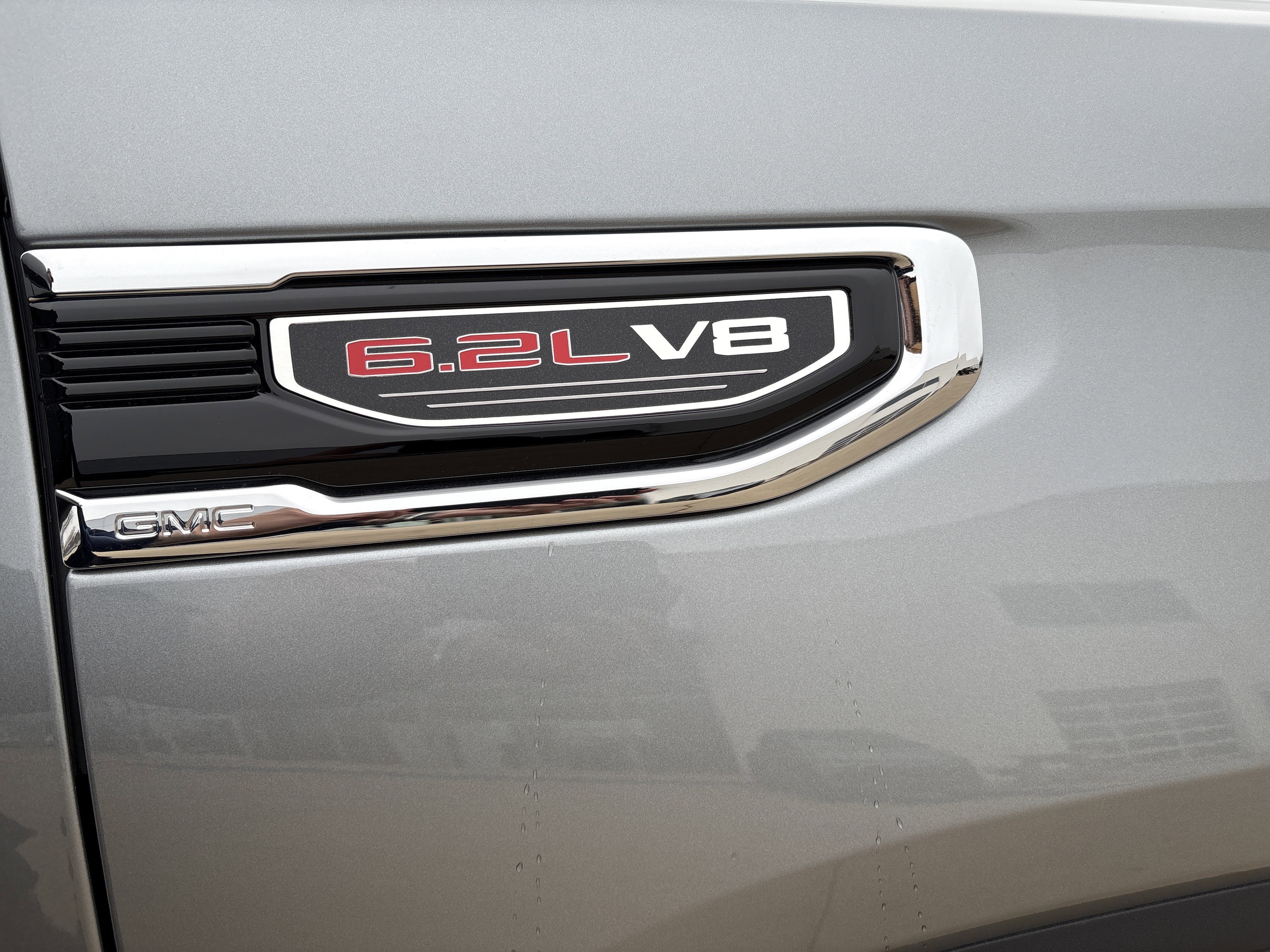 New 2026 GMC Sierra 1500 SLT w/ SLT Premium Plus Package image 8