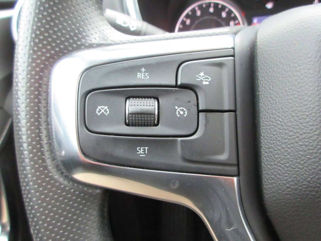 Used 2024 Chevrolet Blazer LT w/ Redline Edition FWD image 24