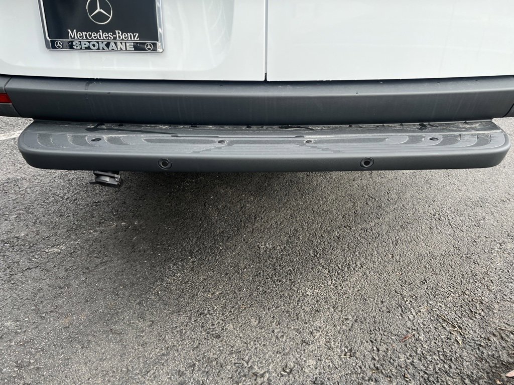 Used 2024 Mercedes-Benz Sprinter 4500 image 13