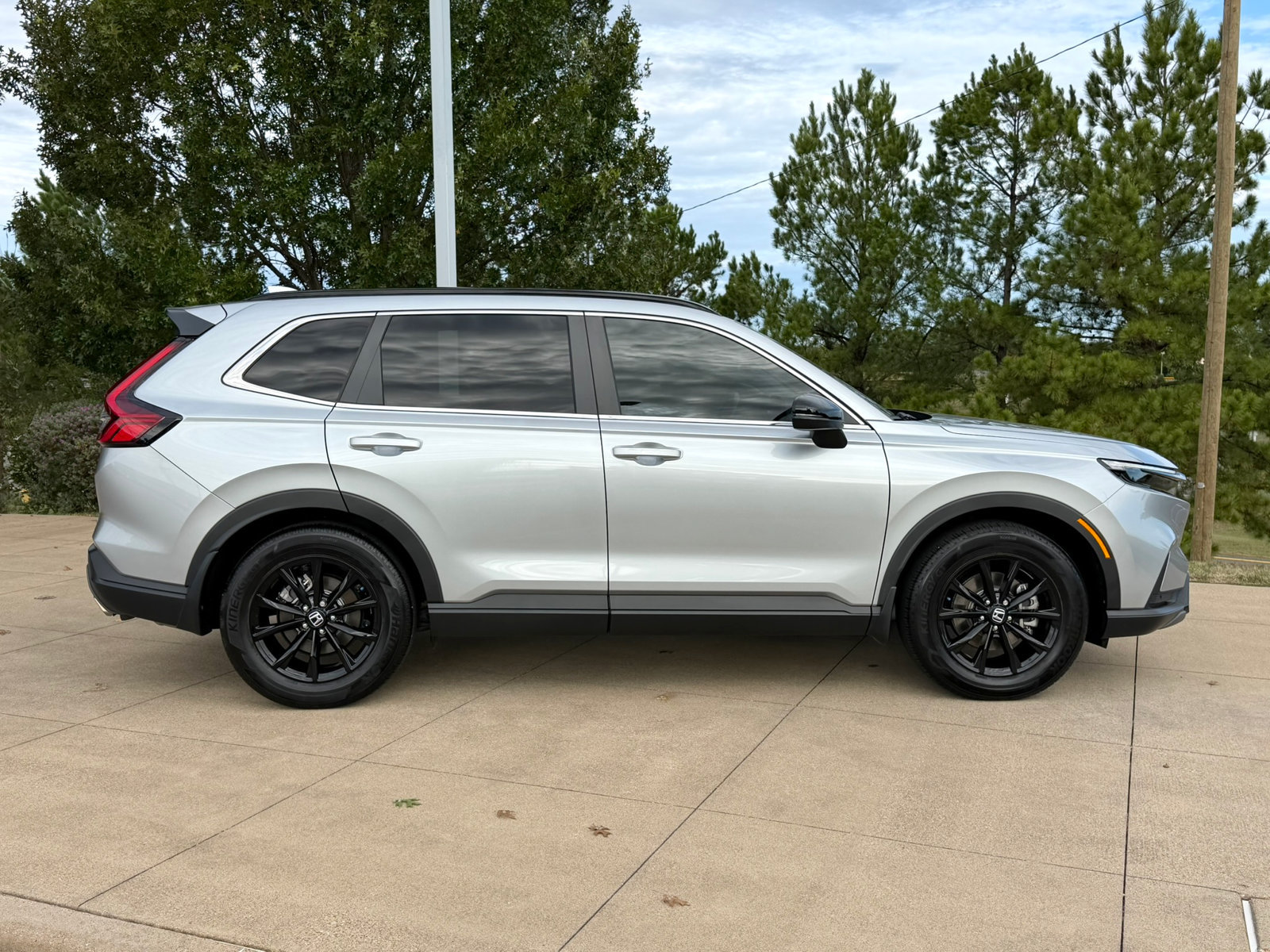 Used 2025 Honda CR-V Sport-L image 7