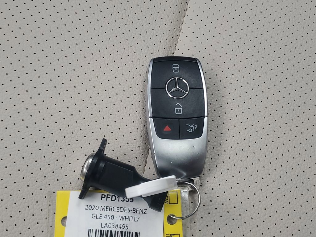 Used 2020 Mercedes-Benz GLE 450 4MATIC image 30