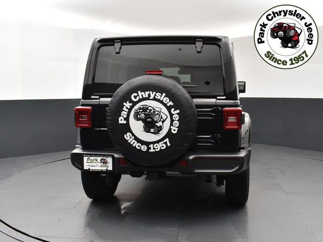 Used 2024 Jeep Wrangler Unlimited Sahara w/ Technology Group AWD/4WD image 5