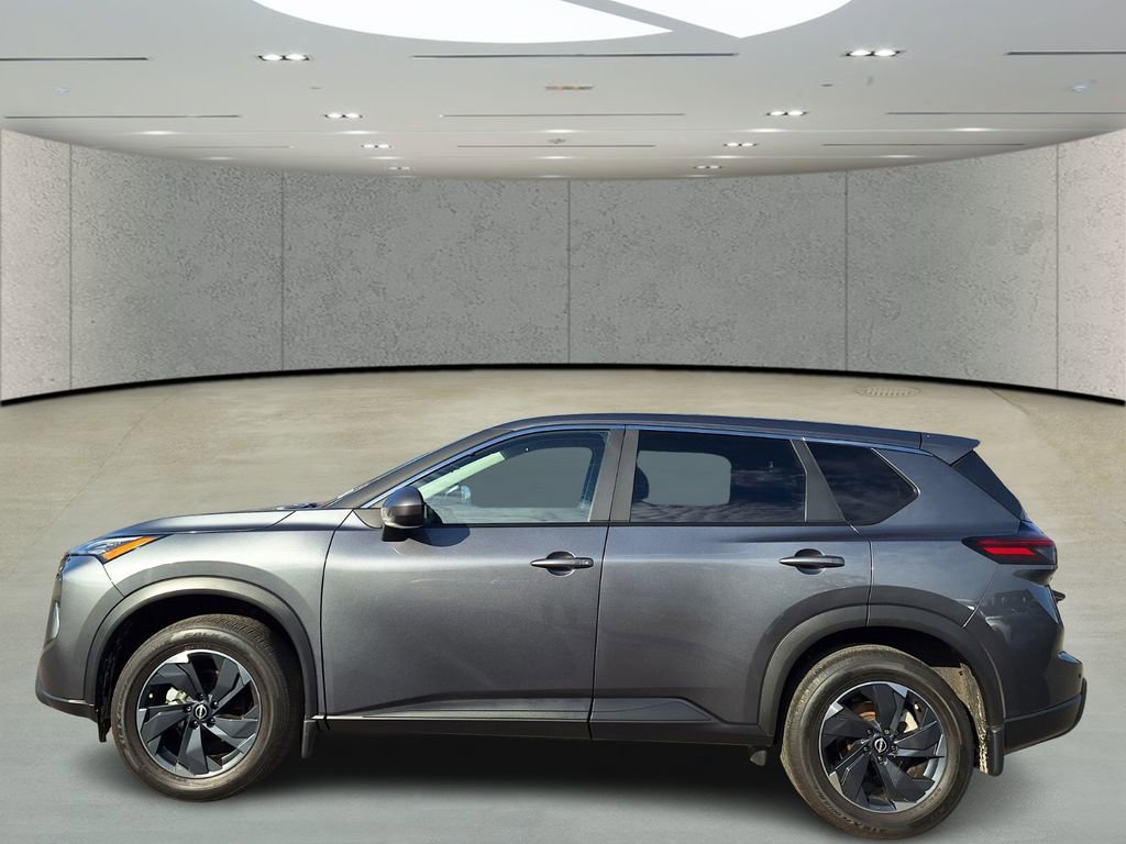 Certified 2025 Nissan Rogue SV image 2