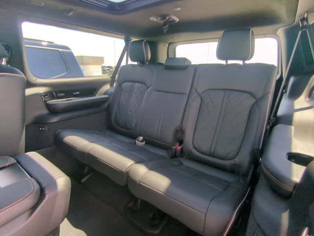 New 2026 Jeep Grand Wagoneer L Summit AWD/4WD image 16