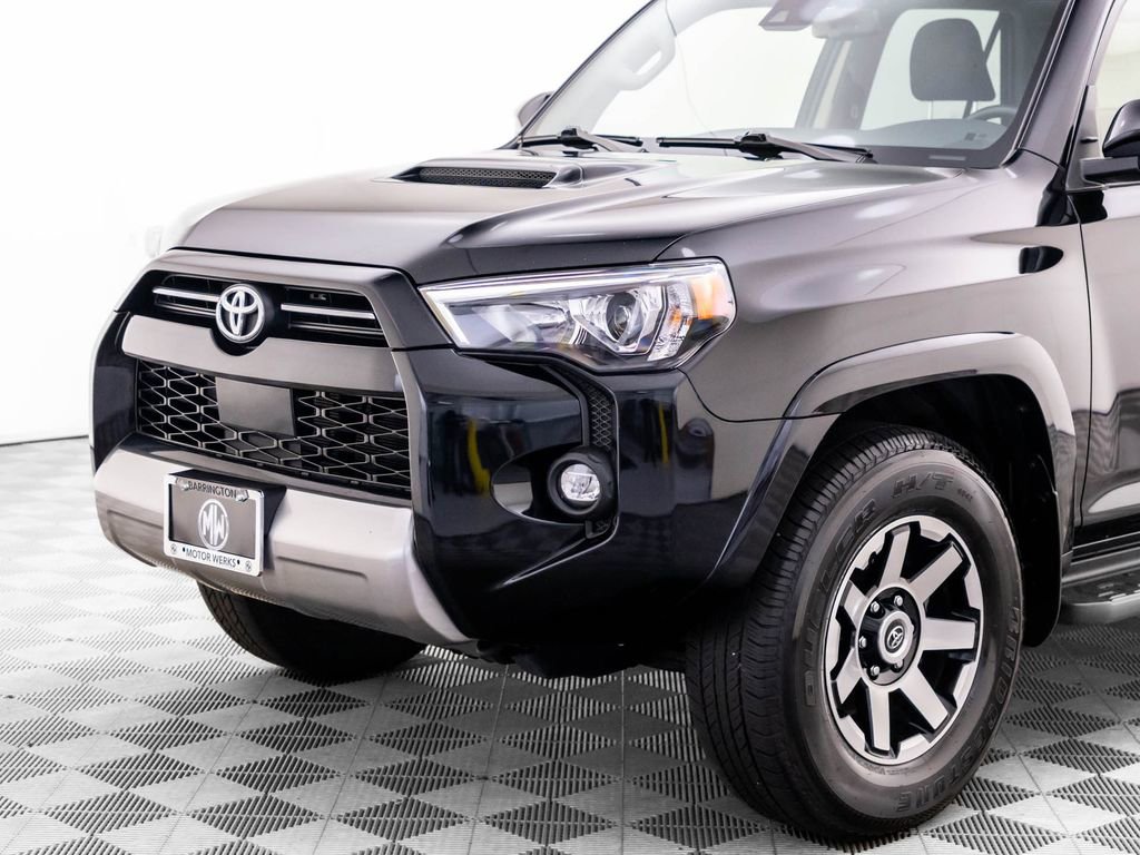 Used 2024 Toyota 4Runner TRD Off-Road AWD/4WD image 34