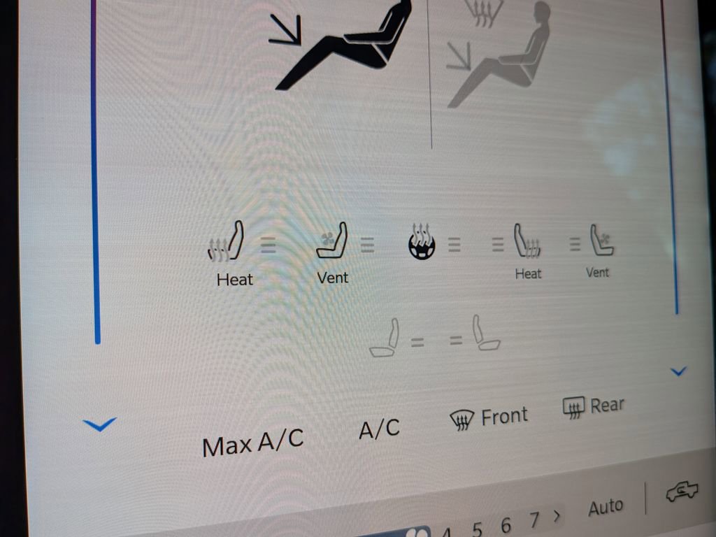 New 2026 RAM 1500 Laramie w/ Night Edition image 24