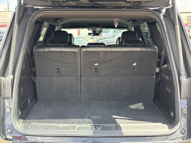 Used 2024 Jeep Wagoneer Series III AWD/4WD image 32