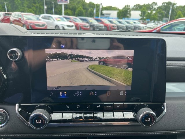 New 2025 Chevrolet Colorado LT w/ LT Convenience Package image 35