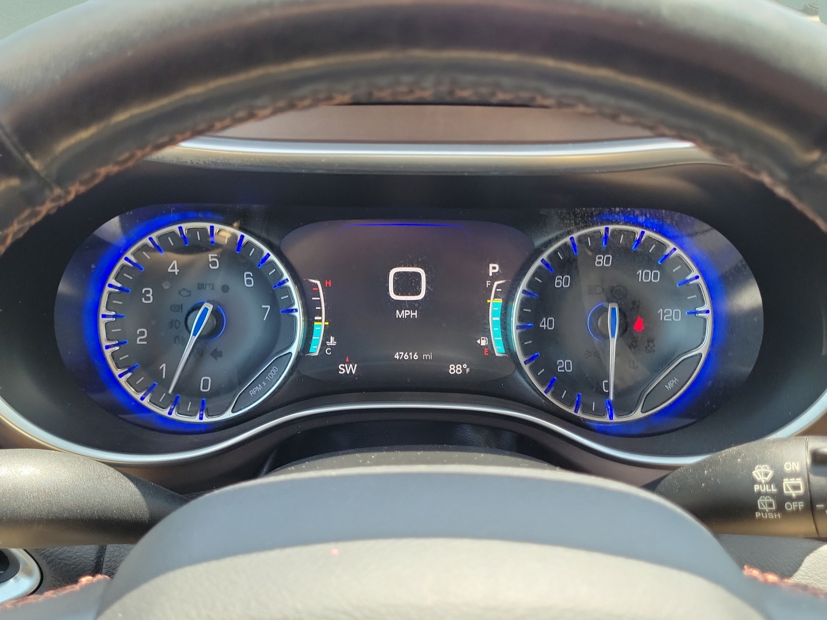 Used 2019 Chrysler Pacifica Touring-L Plus FWD image 28