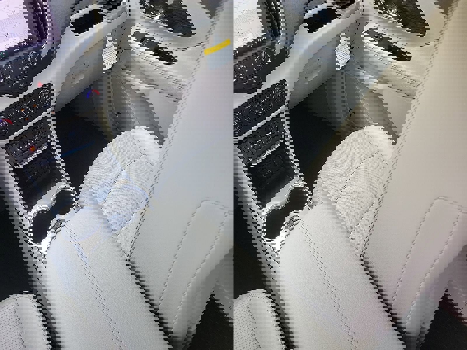 Used 2020 GMC Terrain Denali w/ Denali Premium Package image 24