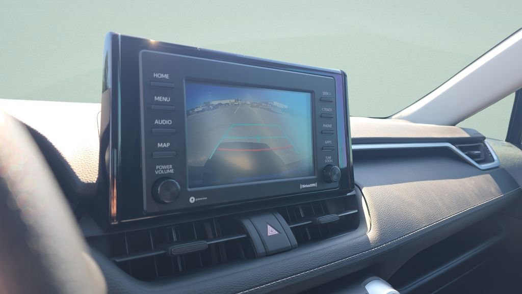 Certified 2022 Toyota RAV4 LE FWD image 17