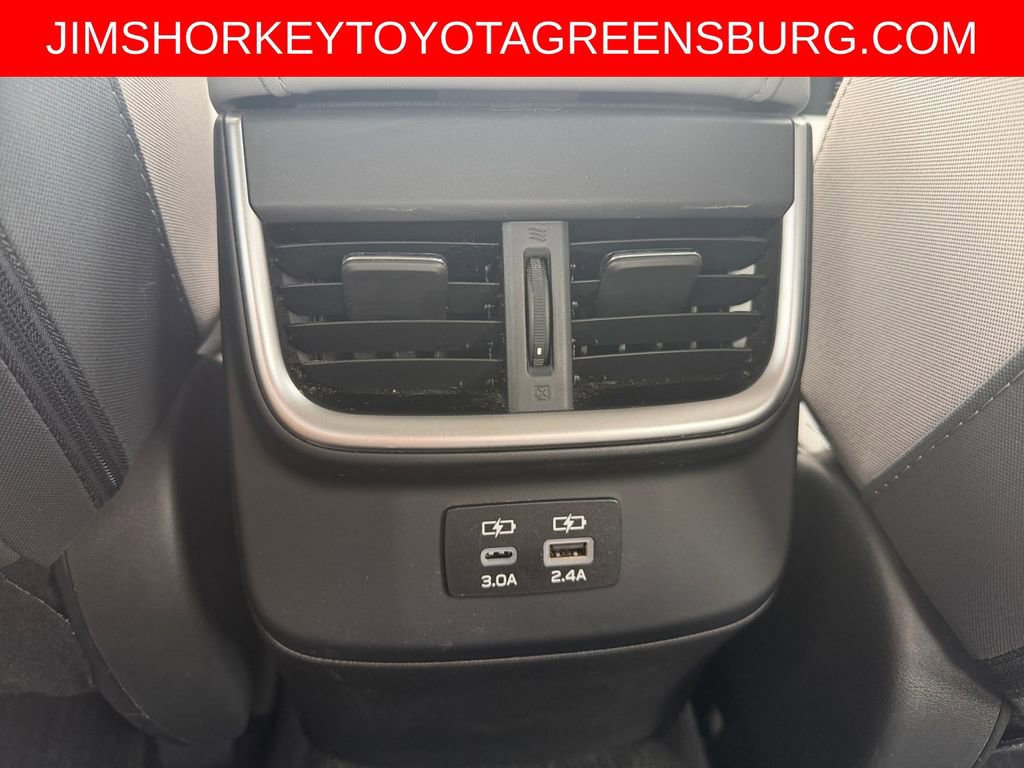 Used 2023 Subaru Legacy Premium AWD/4WD image 32
