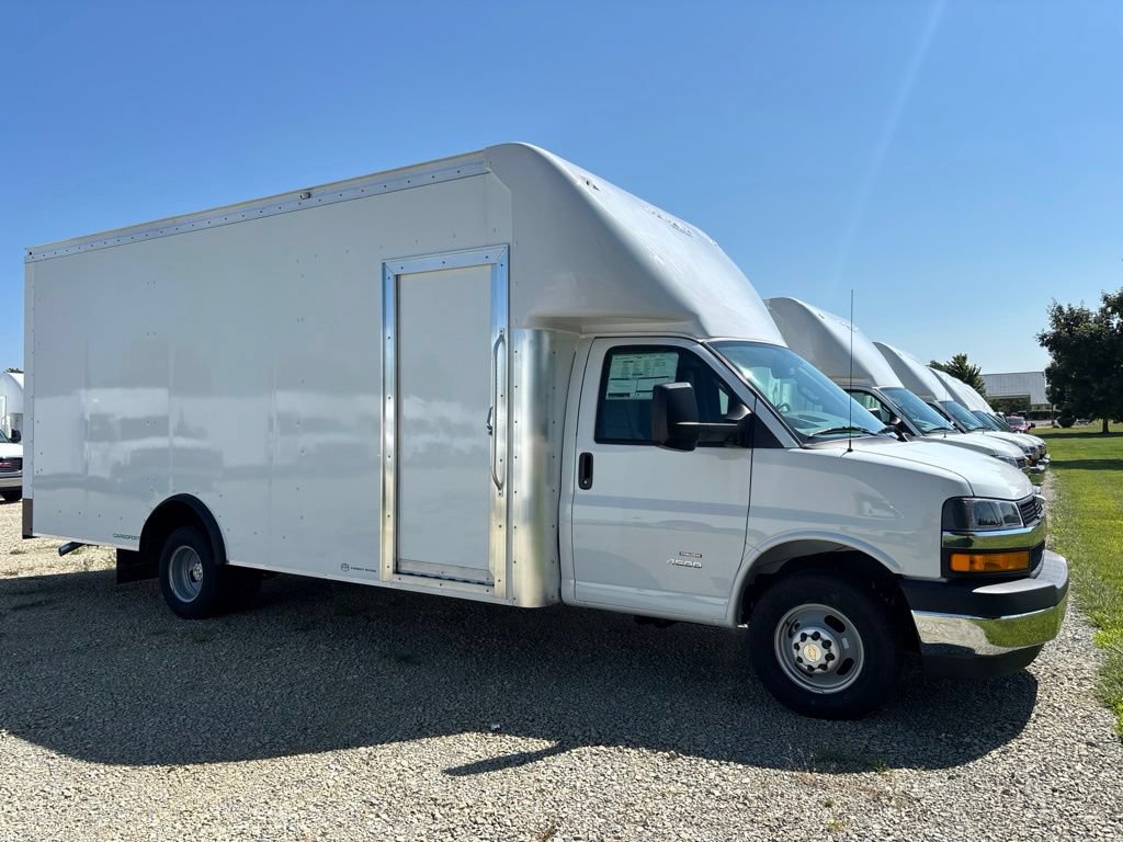New 2026 Chevrolet Express 4500 w/ Power Convenience Package RWD image 2
