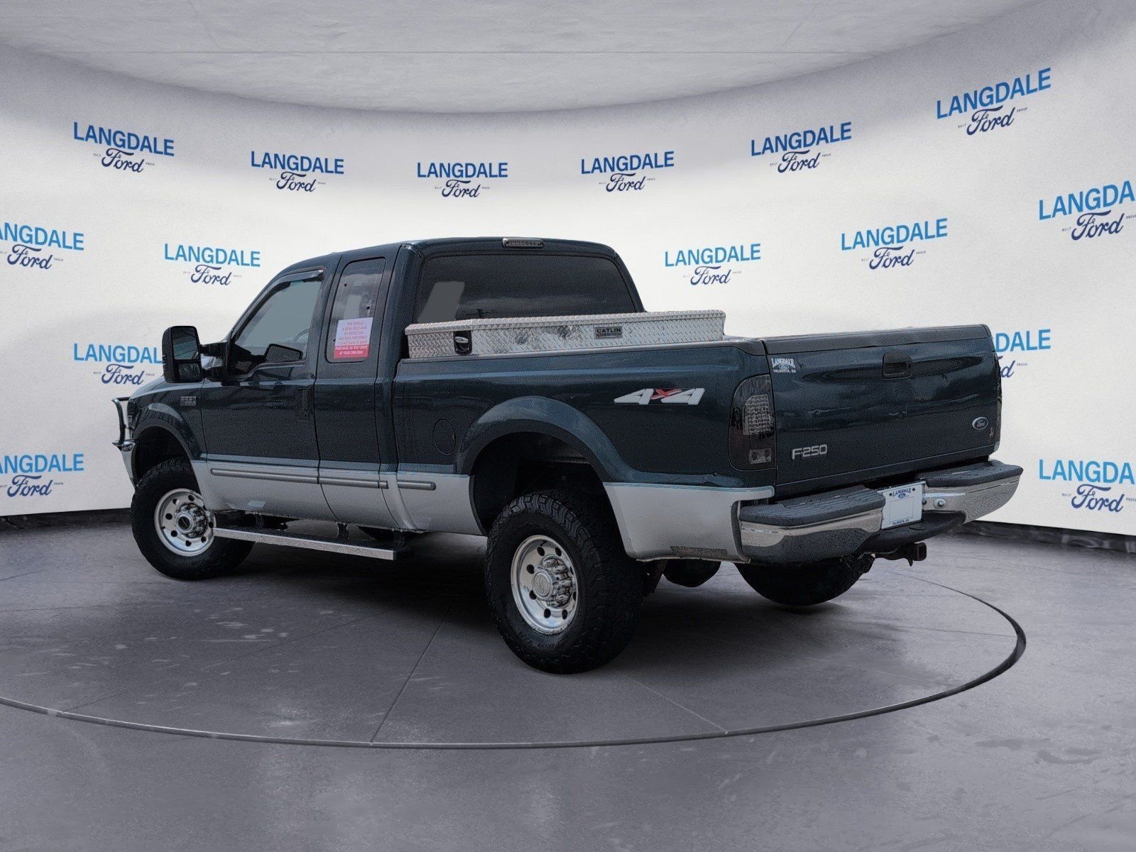 Used 1999 Ford F250 XL AWD/4WD image 9