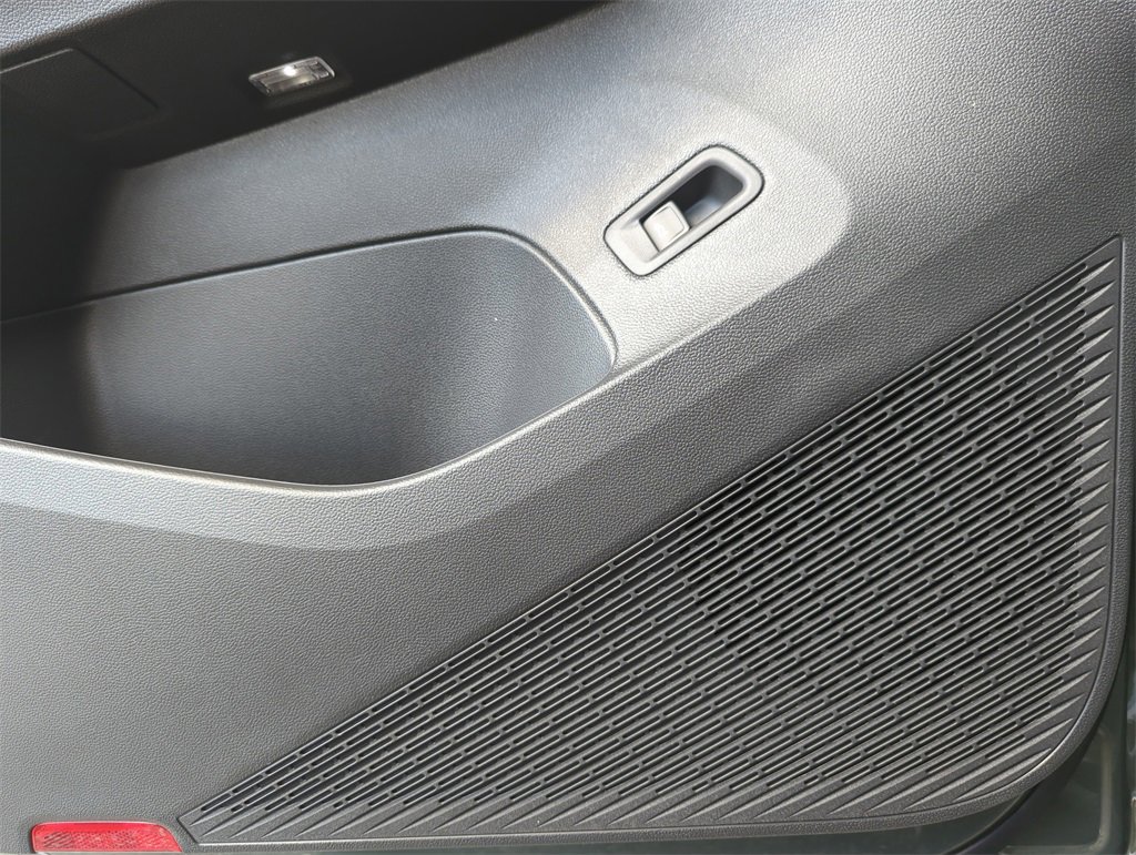 New 2026 Volkswagen Atlas Cross Sport SEL Premium R-Line image 29