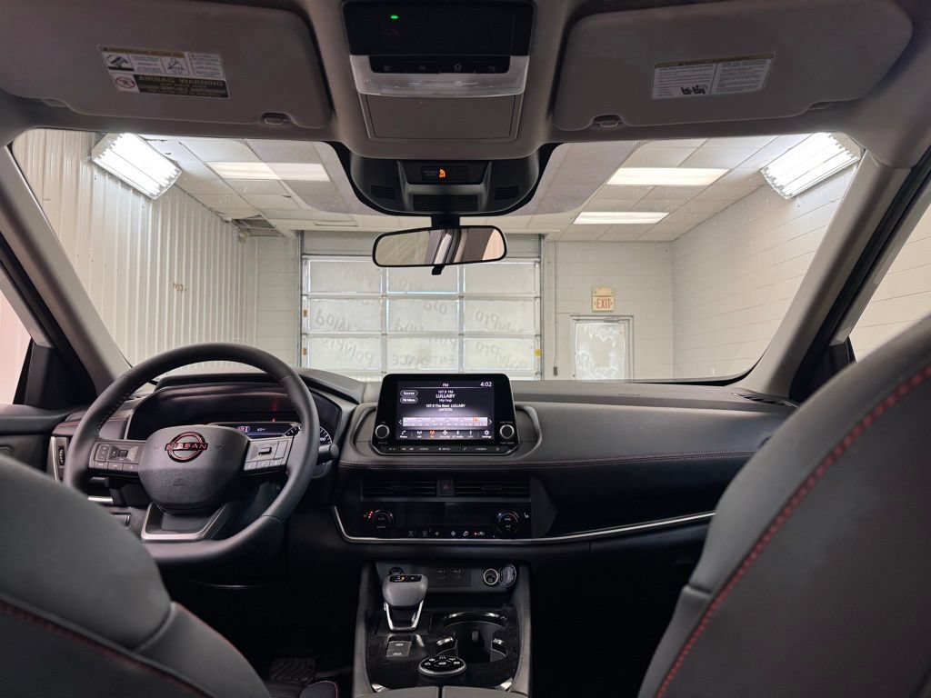 New 2026 Nissan Rogue SV AWD/4WD image 19