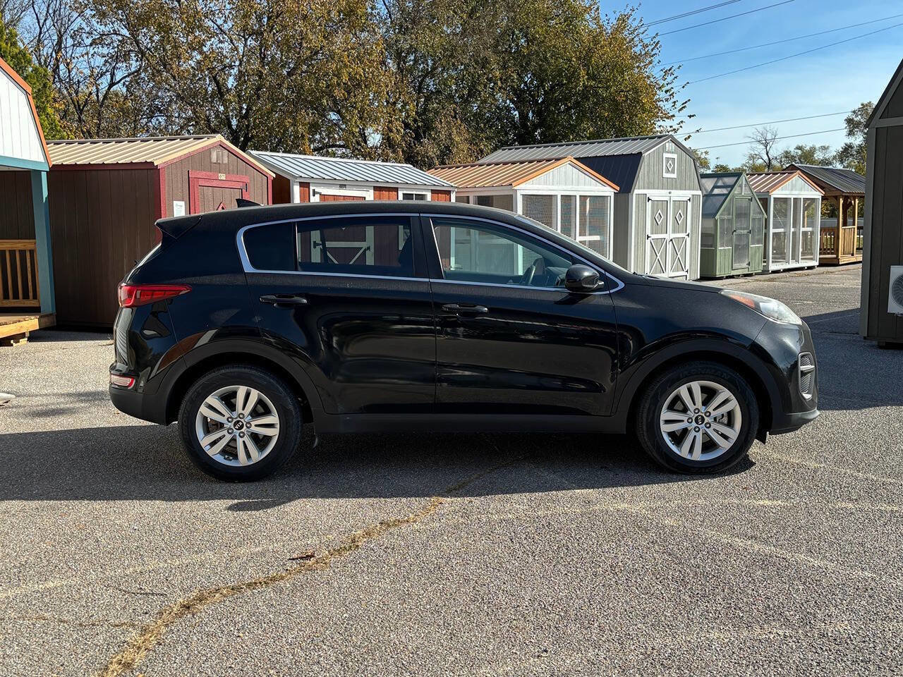 Used 2017 Kia Sportage LX image 4