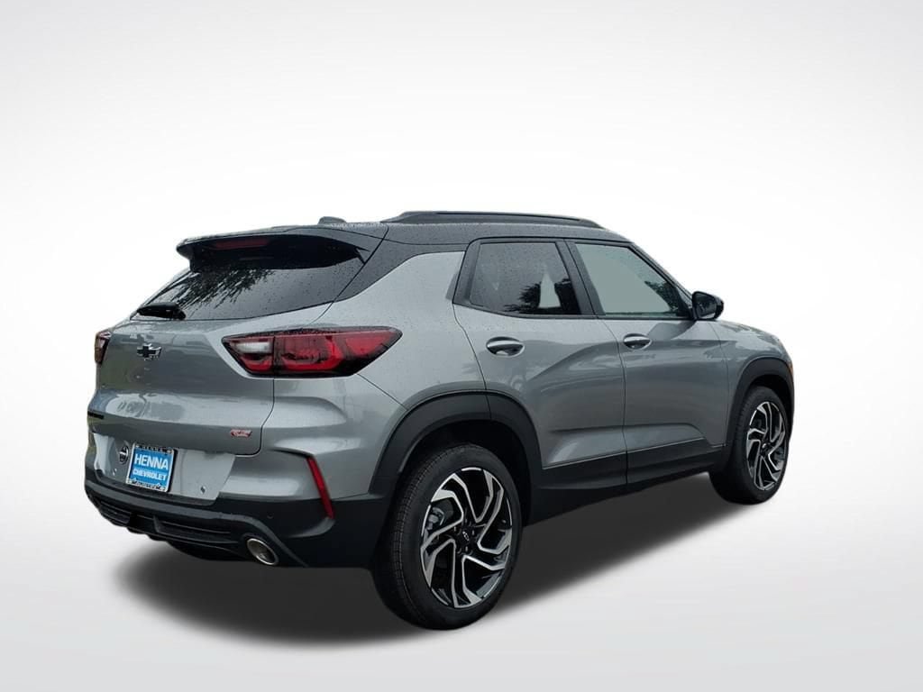 New 2026 Chevrolet TrailBlazer RS w/ Convenience Package FWD image 3