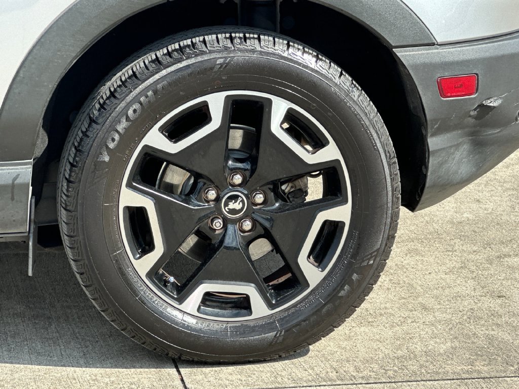 Used 2022 Ford Bronco Sport Outer Banks w/ Tech Package AWD/4WD image 26