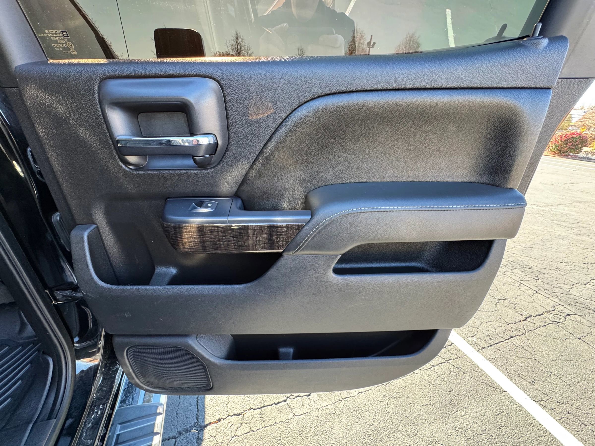 Used 2016 GMC Sierra 2500 Denali w/ Duramax Plus Package image 21