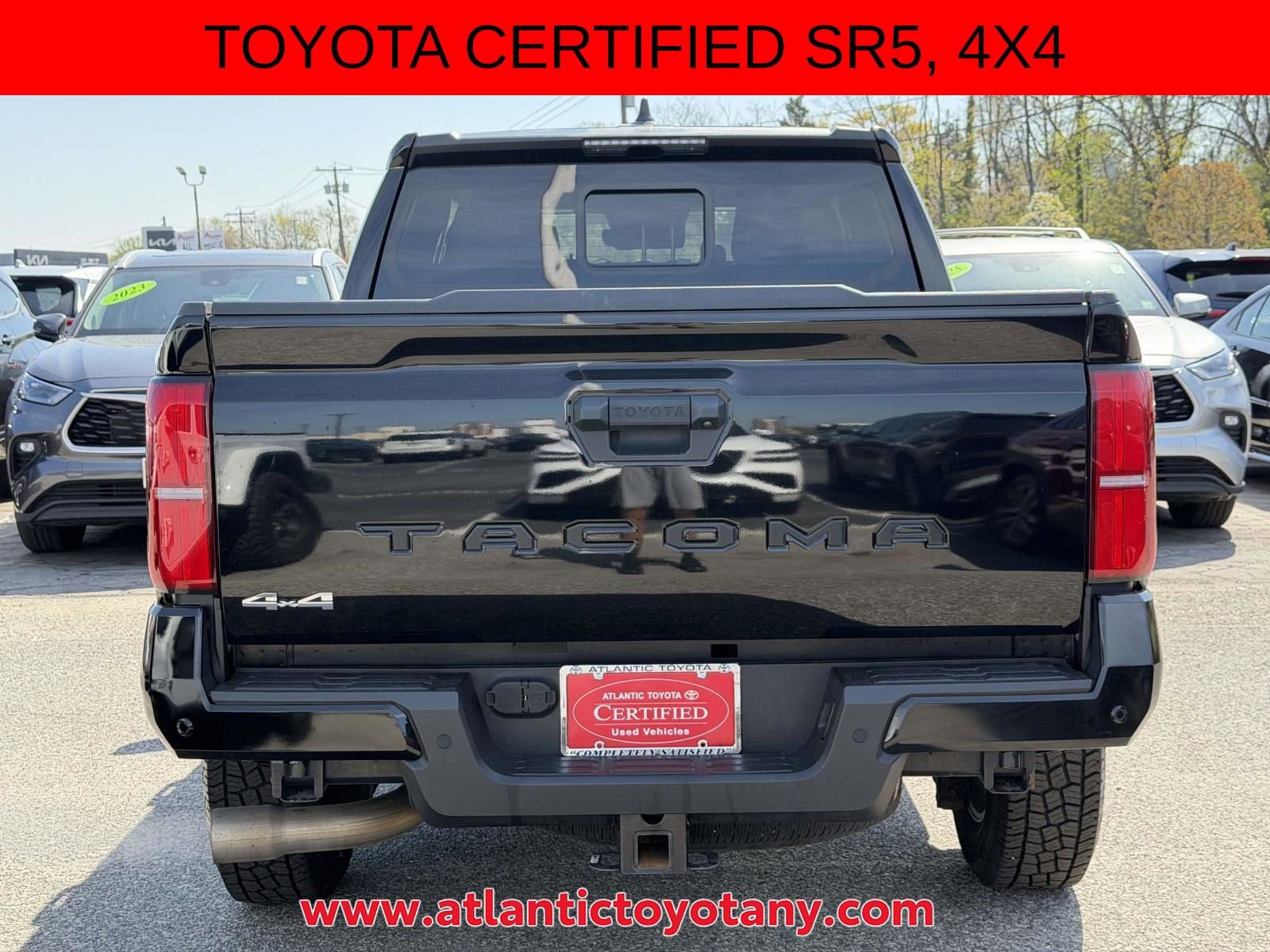 Certified 2024 Toyota Tacoma SR5 AWD/4WD image 31