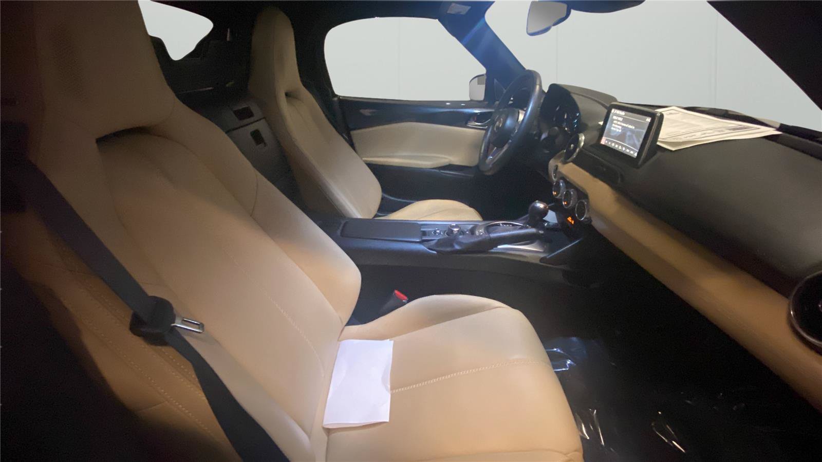Used 2016 MAZDA MX-5 Miata Grand Touring RWD image 14