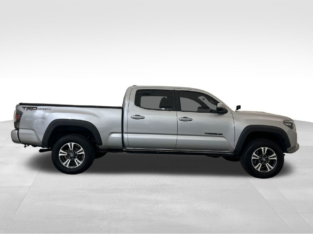Used 2018 Toyota Tacoma TRD Sport RWD image 8