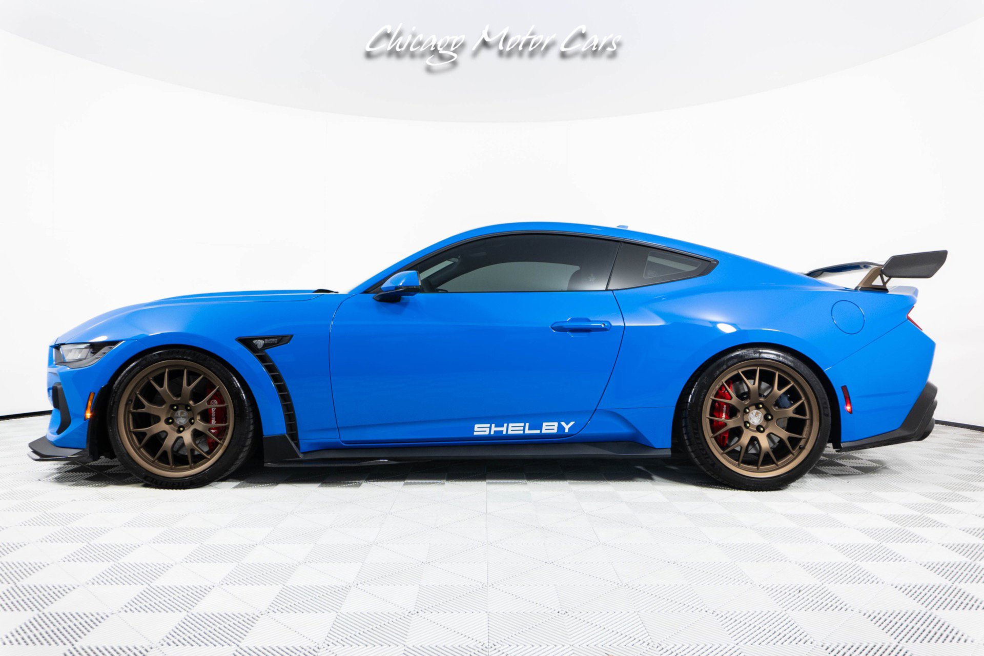 Used 2025 Ford Mustang GT Premium w/ GT Performance Package image 3