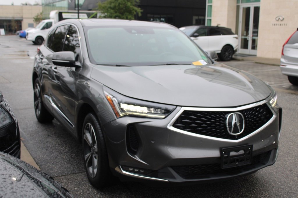 Used 2023 Acura RDX AWD w/ Advance Package image 3