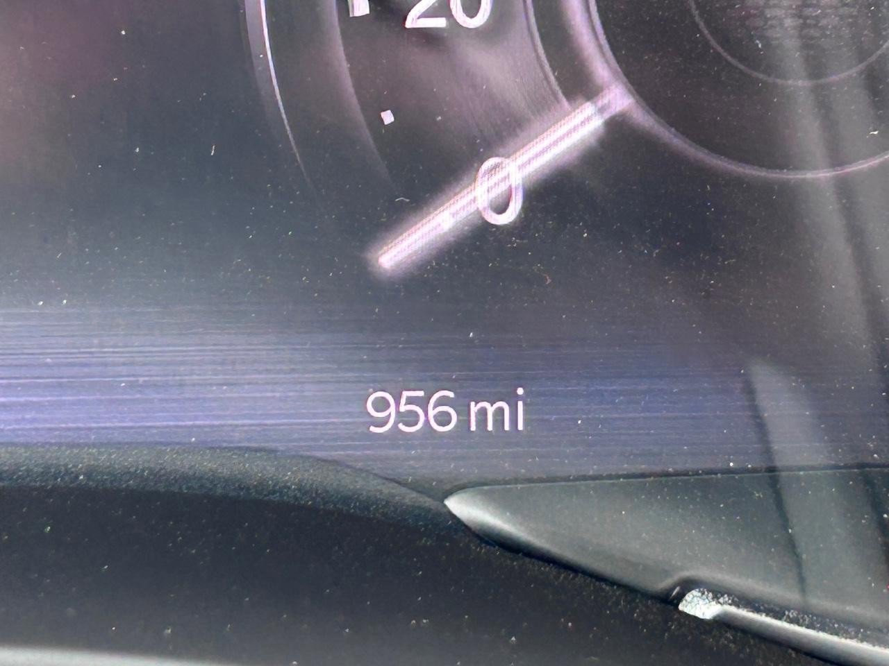 Used 2024 RAM 2500 Laramie w/ Sport Appearance Package image 23