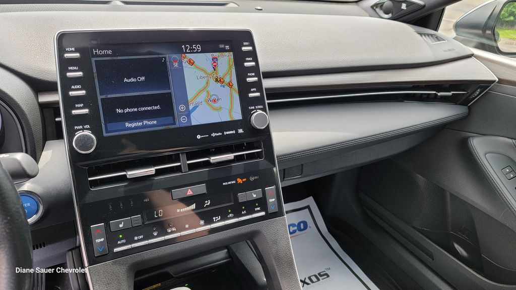 Used 2020 Toyota Avalon XLE w/ Moonroof Package FWD image 21