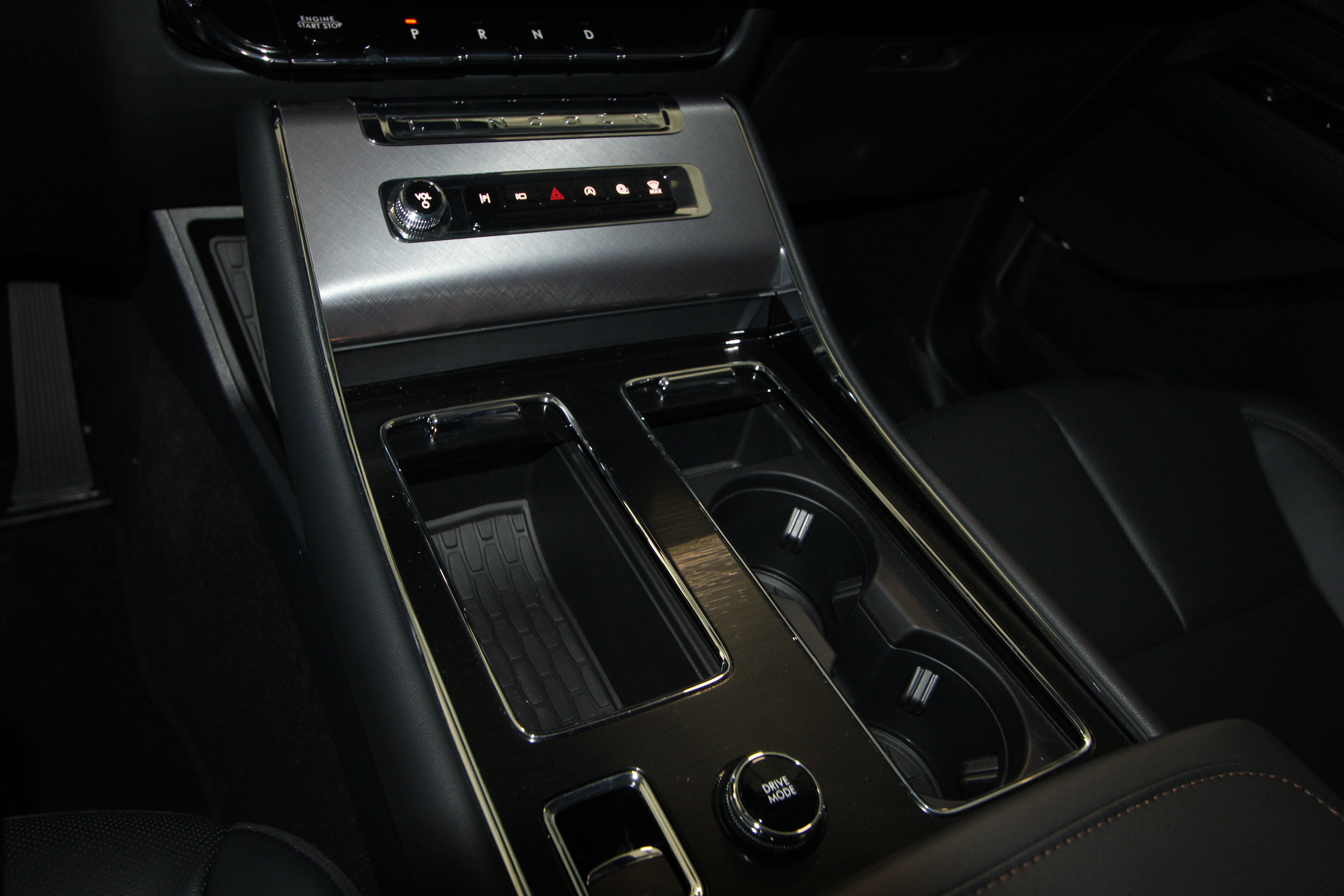 New 2026 Lincoln Aviator 2WD image 15