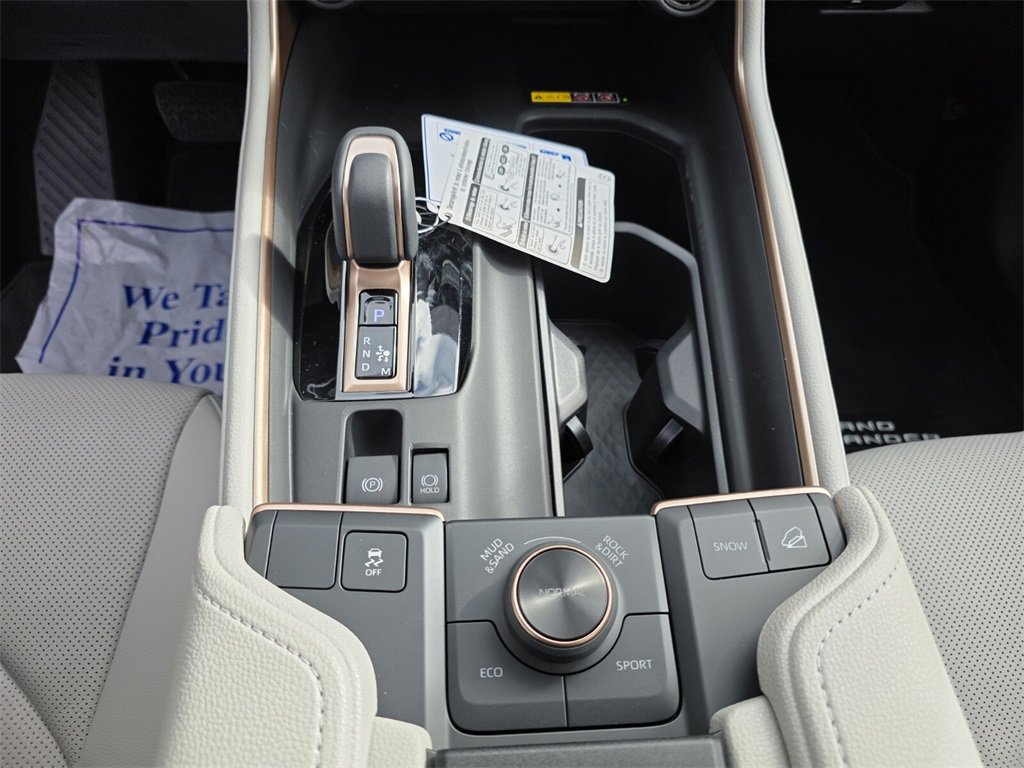 New 2026 Toyota Grand Highlander AWD Hybrid image 29