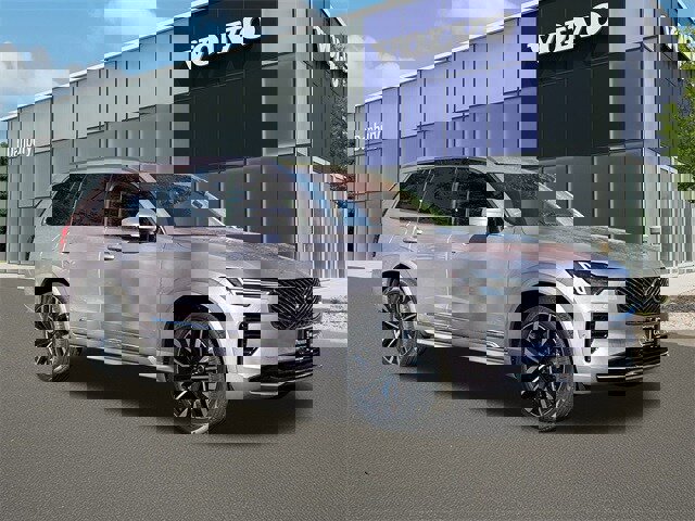 New 2026 Volvo XC90 B5 Plus