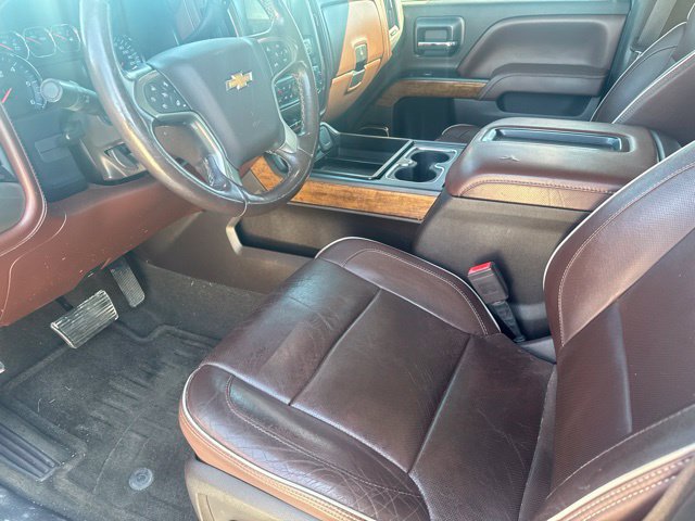 Used 2015 Chevrolet Silverado 1500 High Country w/ High Country Premium Package AWD/4WD image 35