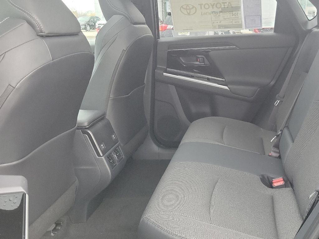 New 2024 Toyota bZ4X AWD w/ Weather Package image 8