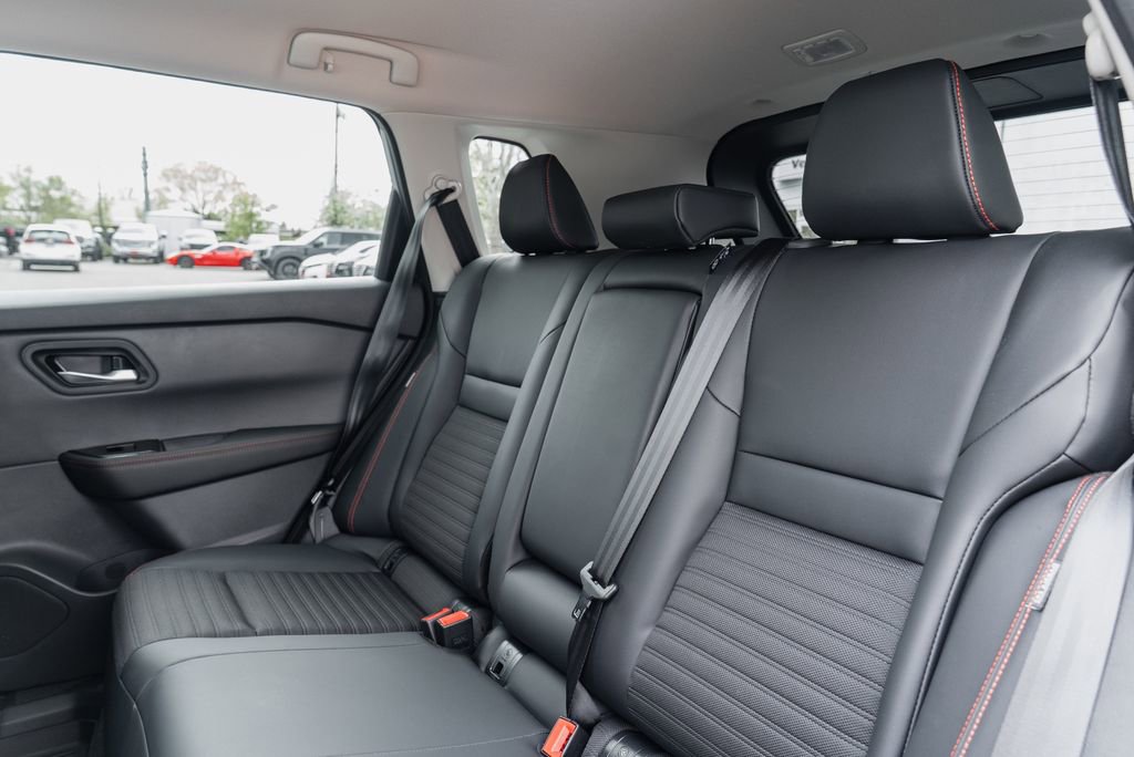 New 2026 Nissan Rogue SV AWD/4WD image 22