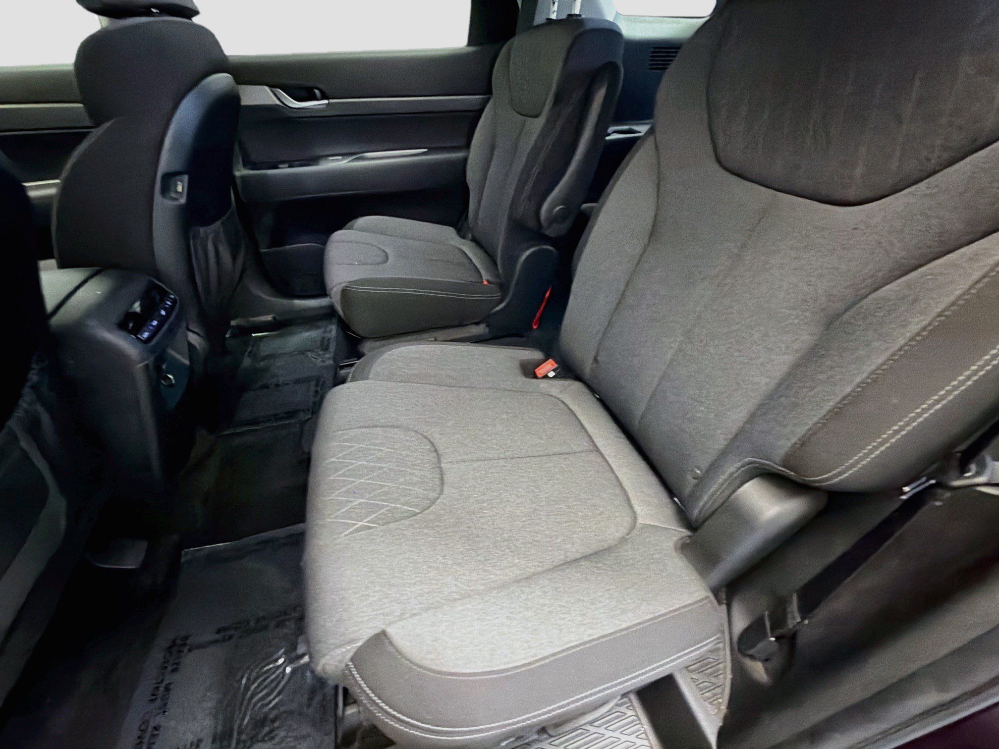 Used 2021 Hyundai Palisade SEL FWD image 13