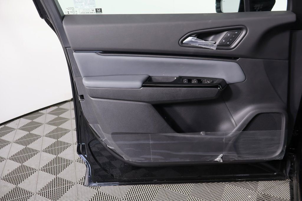 New 2026 Honda Prologue Touring image 7