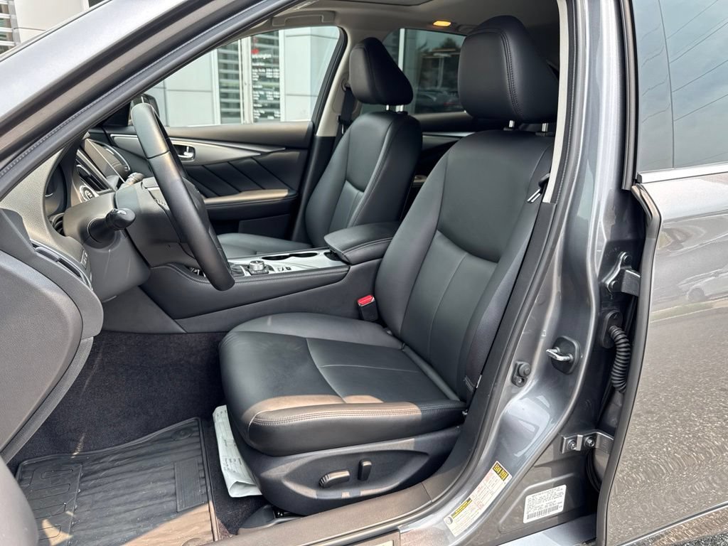 Used 2020 INFINITI Q50 Luxe w/ Cargo Package AWD/4WD image 19