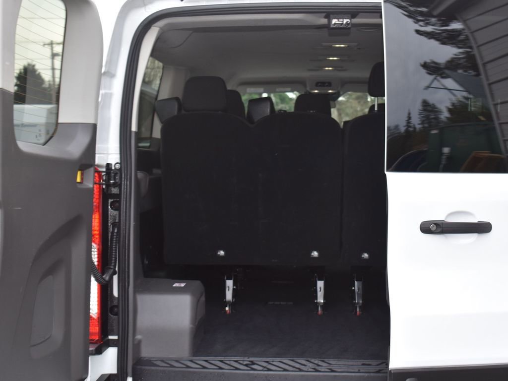 Used 2023 Ford Transit 350 XLT image 11