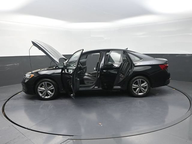 Used 2024 Volkswagen Jetta SE FWD image 42