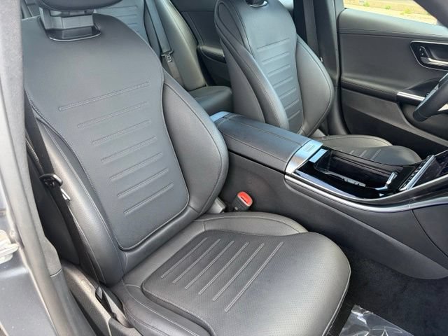 Used 2025 Mercedes-Benz C 300 Sedan image 34