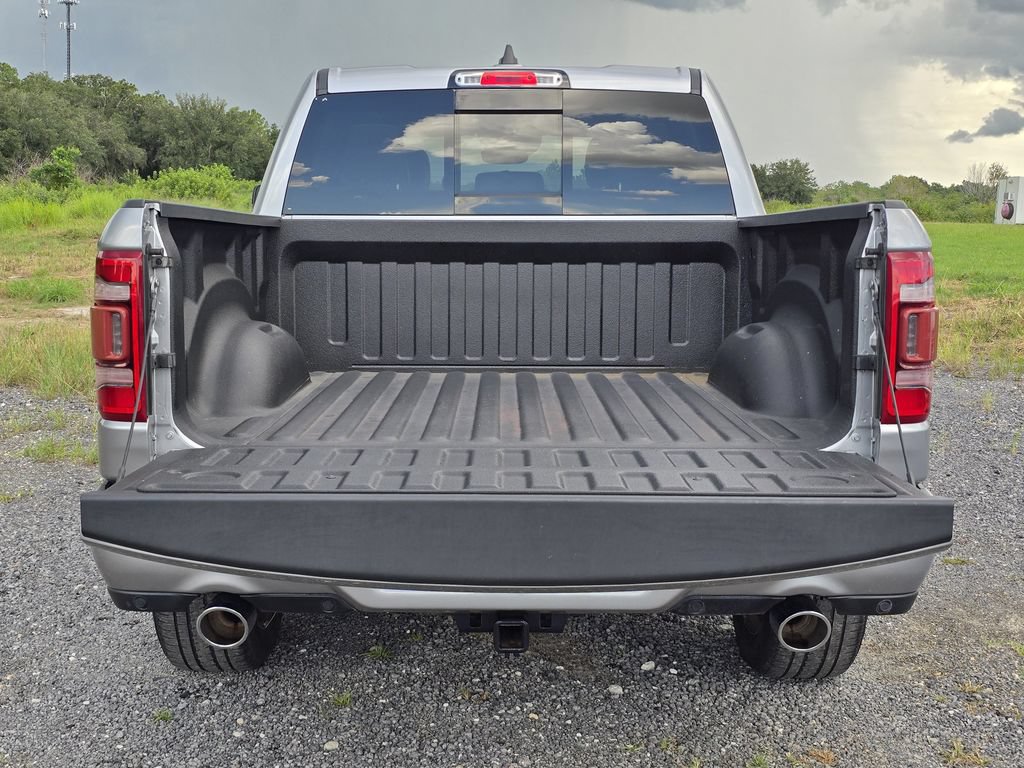 Used 2022 RAM 1500 Laramie w/ Sport Appearance Package AWD/4WD image 15