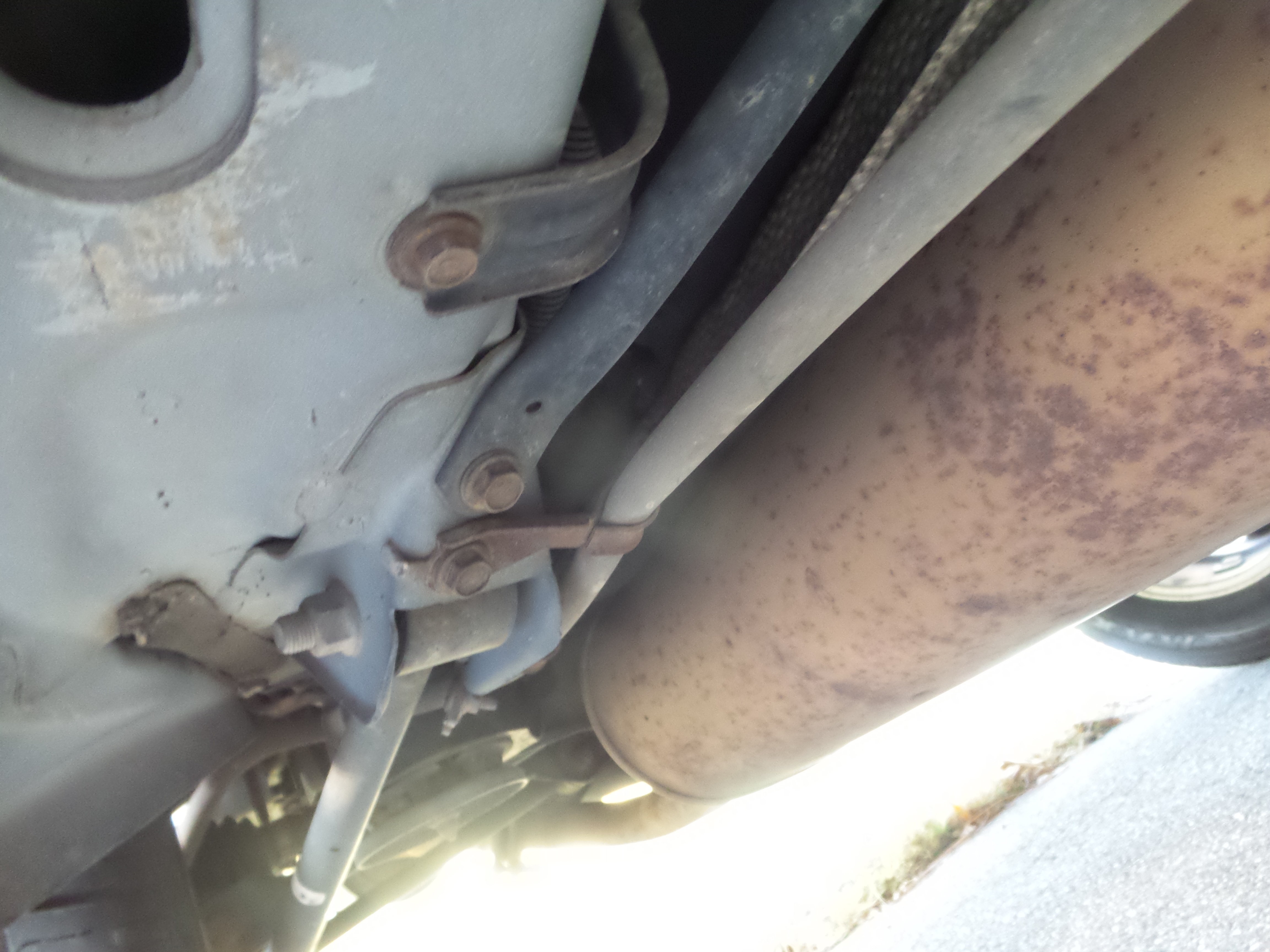 Used 2005 Toyota Highlander 4WD V6 w/ 3rd Row image 33