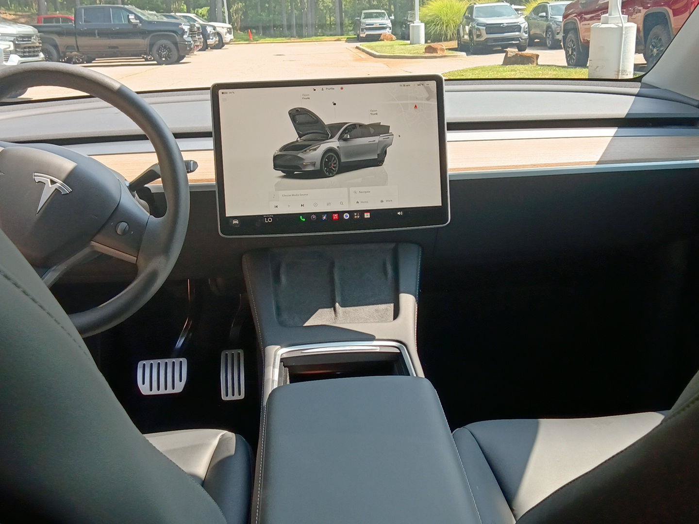 Used 2025 Tesla Model Y Performance AWD/4WD image 26