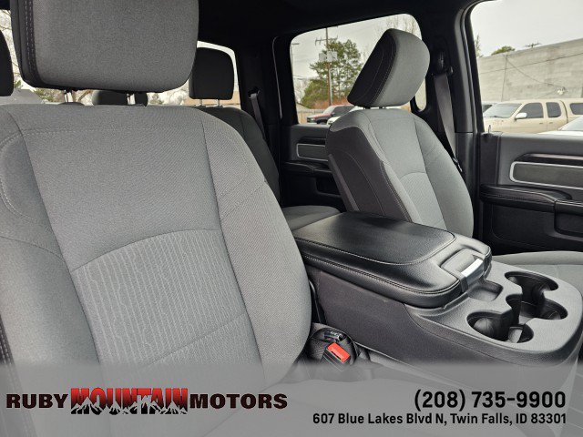 Used 2022 RAM 3500 Big Horn AWD/4WD image 39