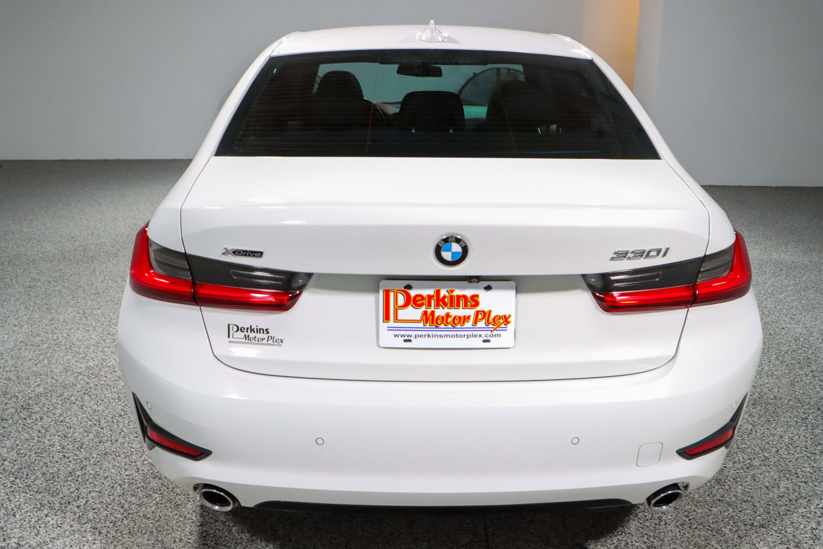 Used 2021 BMW 330i xDrive Sedan w/ Premium Package image 8