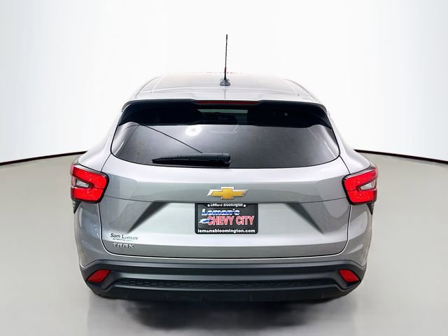 Used 2024 Chevrolet Trax LS w/ LS Convenience Package image 7